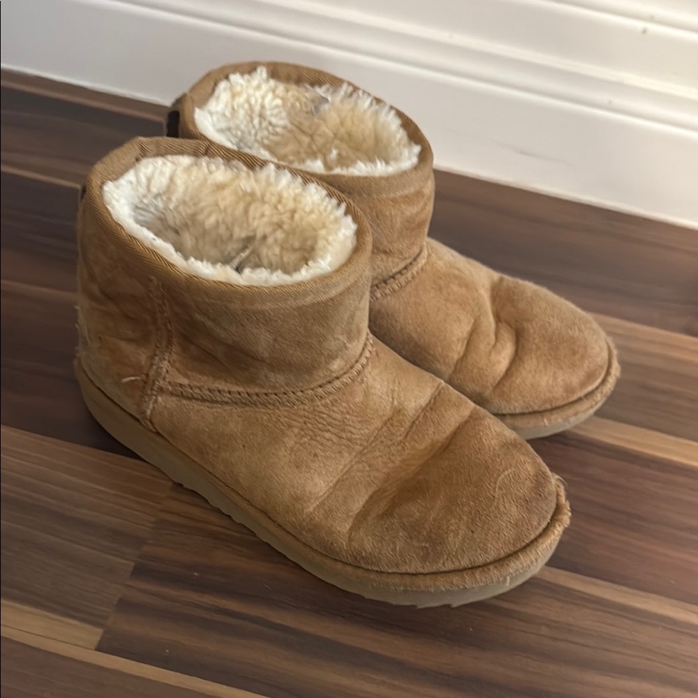 UGG Classic Tan Sheepskin Boots